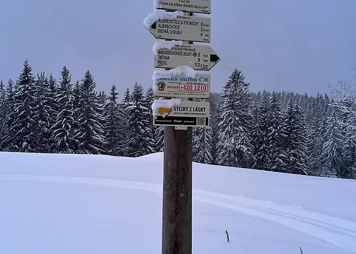 Novy V Klidu Jizerek شقة *